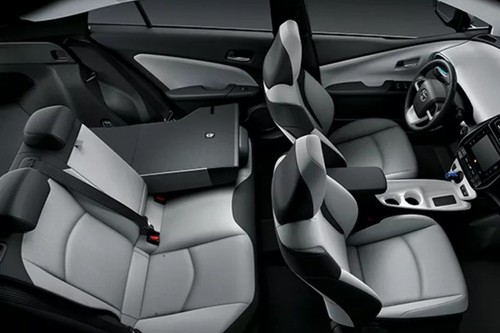 Toyota Prius (2017-2022) Rd Row Seat
