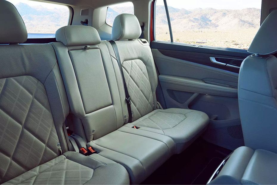 Volkswagen Teramont Rear Seats in UAE