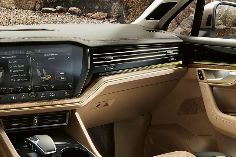 Volkswagen Touareg Glove Box