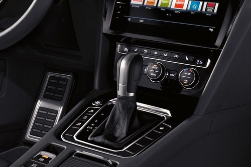Volkswagen Arteon Gear Shifter