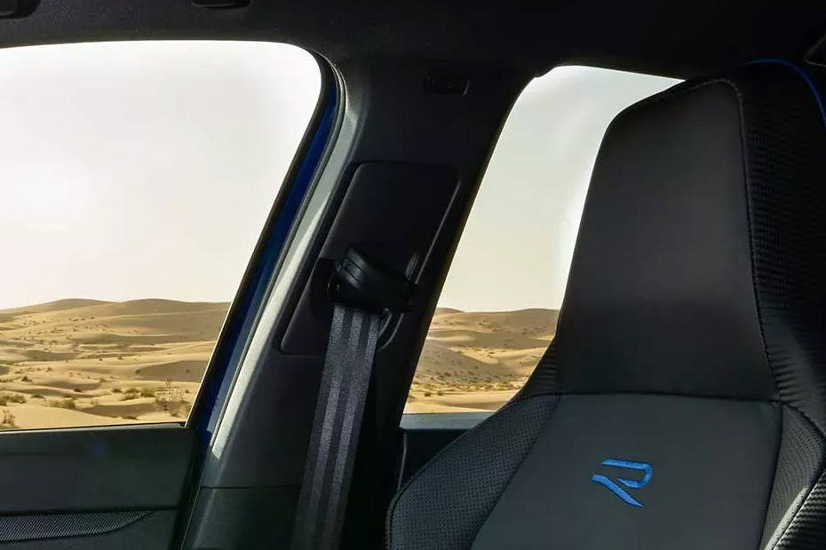 Golf R Front Seat Headrest Golf R Front Seat Headrest