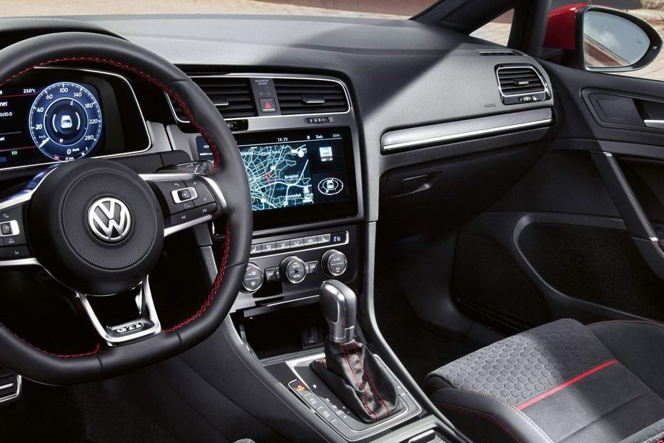 Golf TDI Center Console in UAE