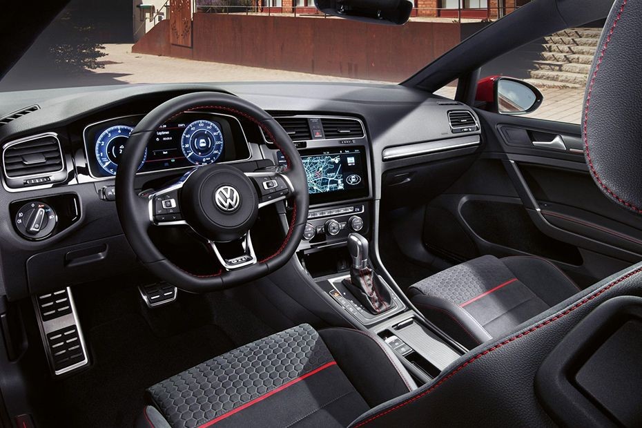 Dashboard View of Golf TDI in UAE