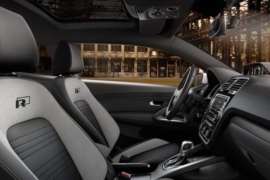 Scirocco Front Seats in UAE