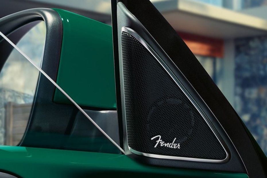 Speakers View of Volkswagen Beetle in UAE