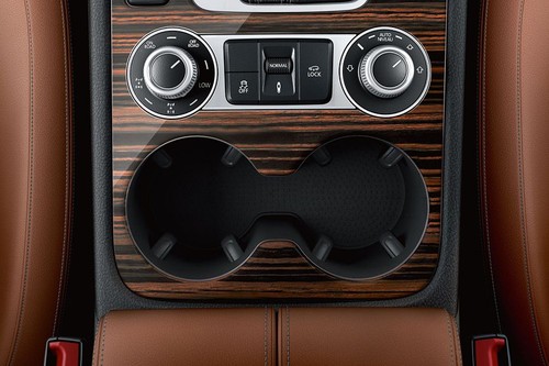 Touareg (2012-2021) Cup Holders