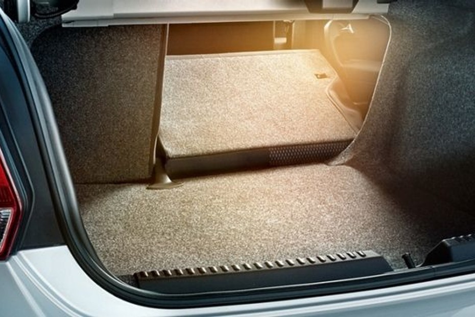 Polo Sedan Trunk Open in UAE