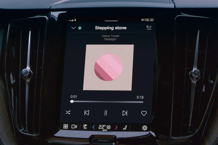 Front AC Controls of Volvo S90 (2024-2025) in UAE