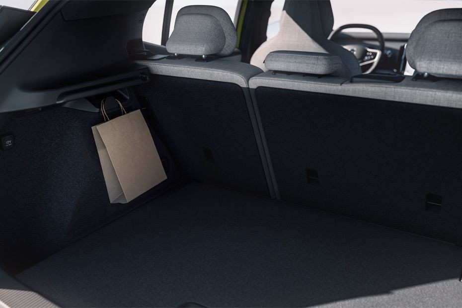 EX30 Storage Area in UAE