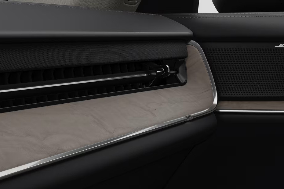 EX90 Front Side Ac Vents in UAE