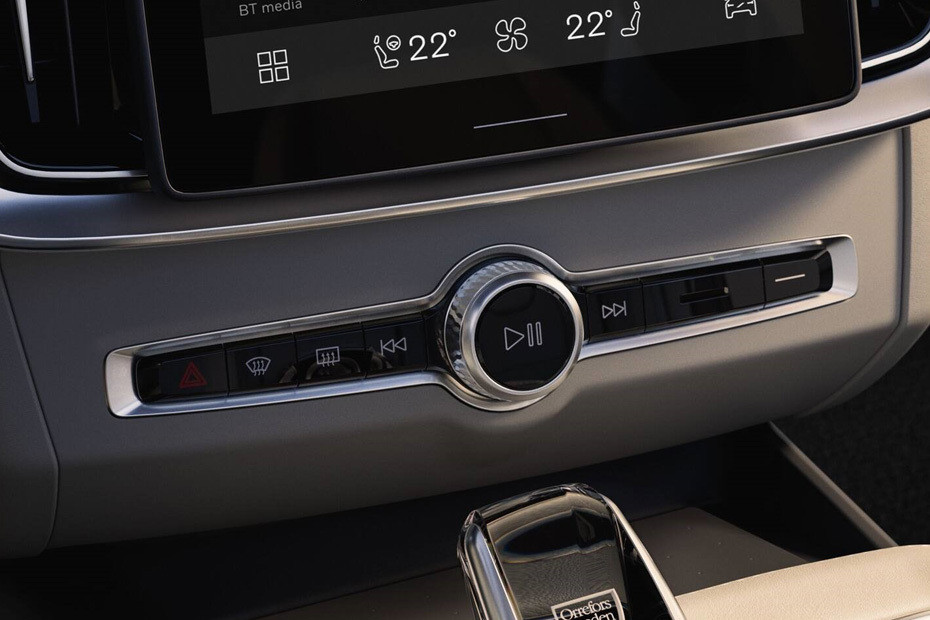 Front AC Controls of Volvo S90 2026 in UAE