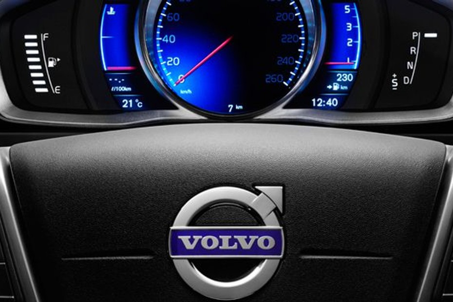 S60 (2012-2021) TachoMeter in UAE