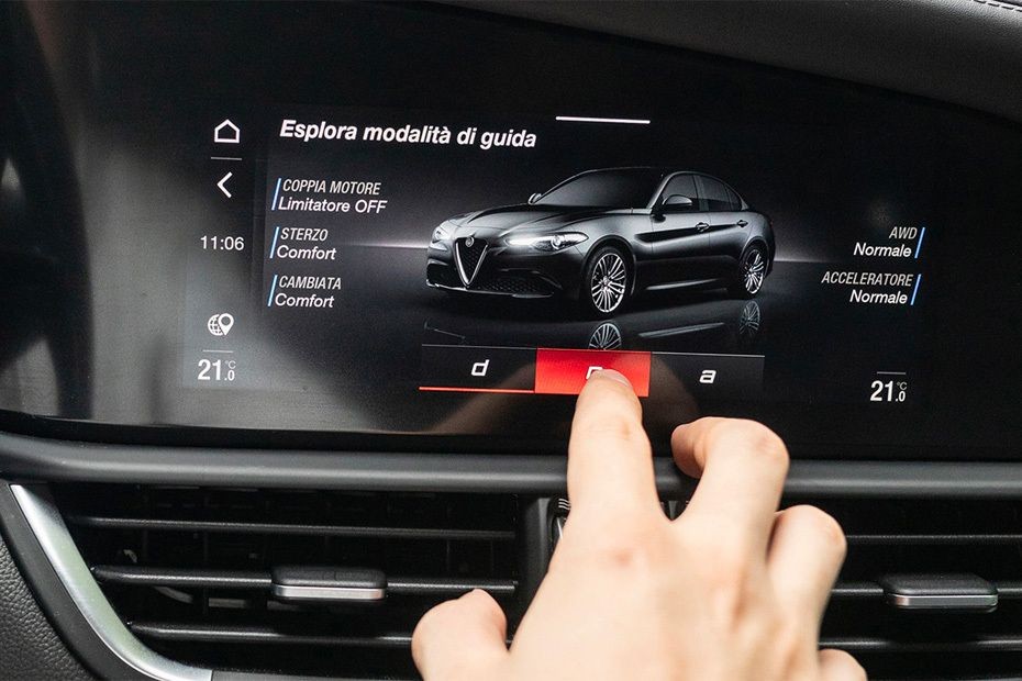 Giulia touch screen in UAE
