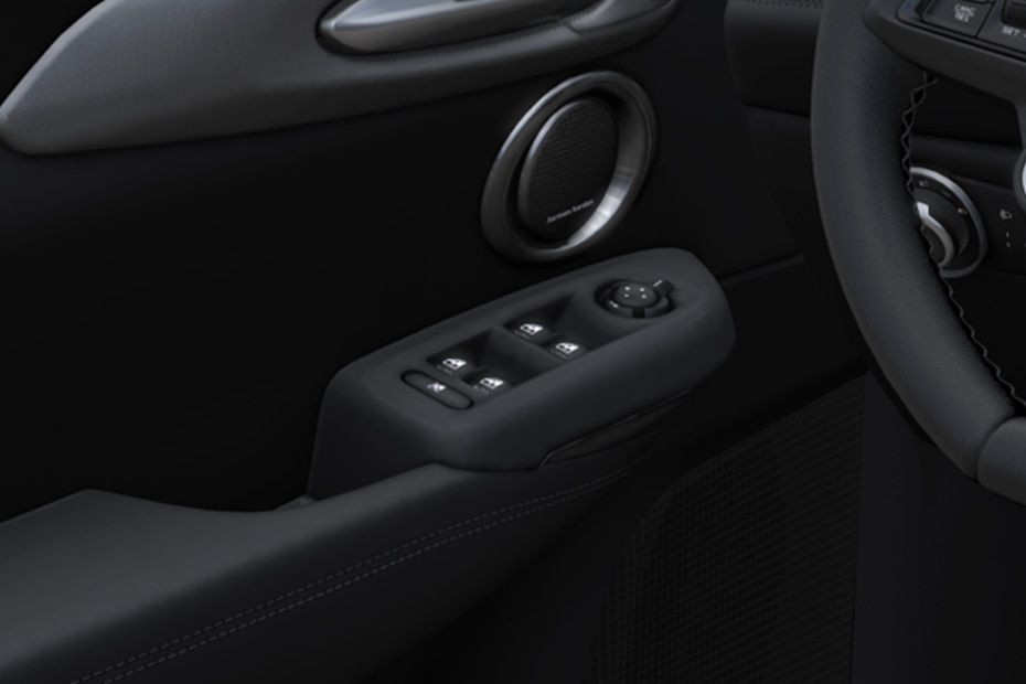 Alfa Romeo Tonale Drivers Side In Side Door Controls in UAE