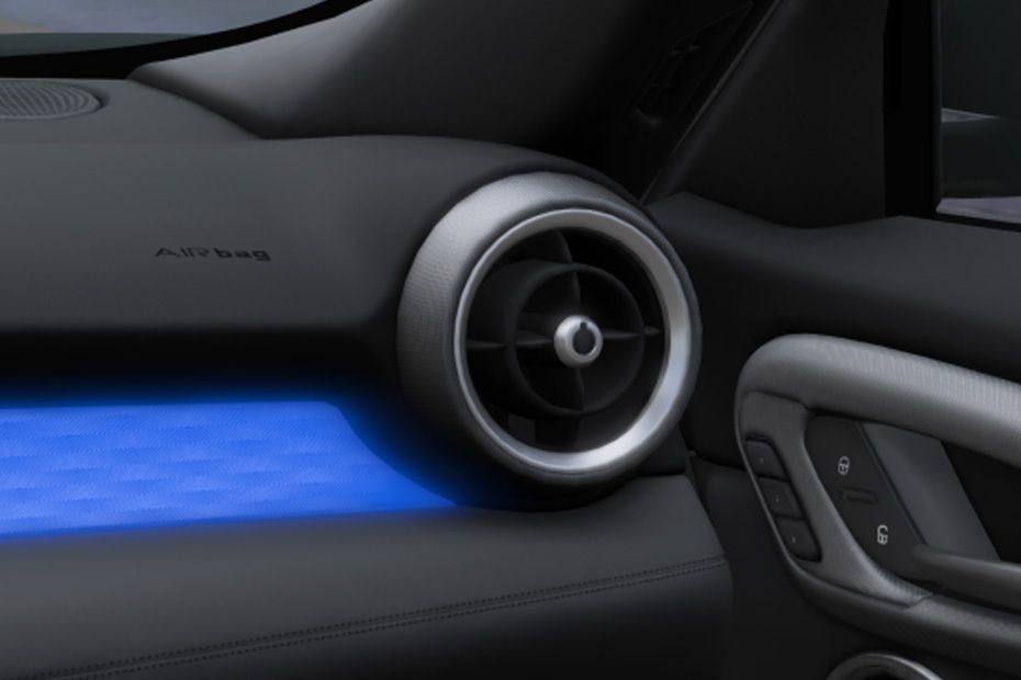 Tonale Front Side Ac Vents in UAE