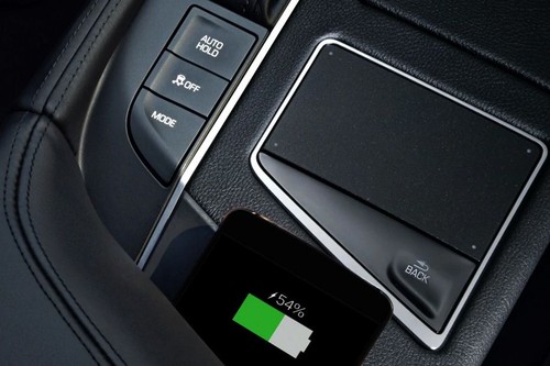 Power Accessories Outlet View of Cadillac CT6