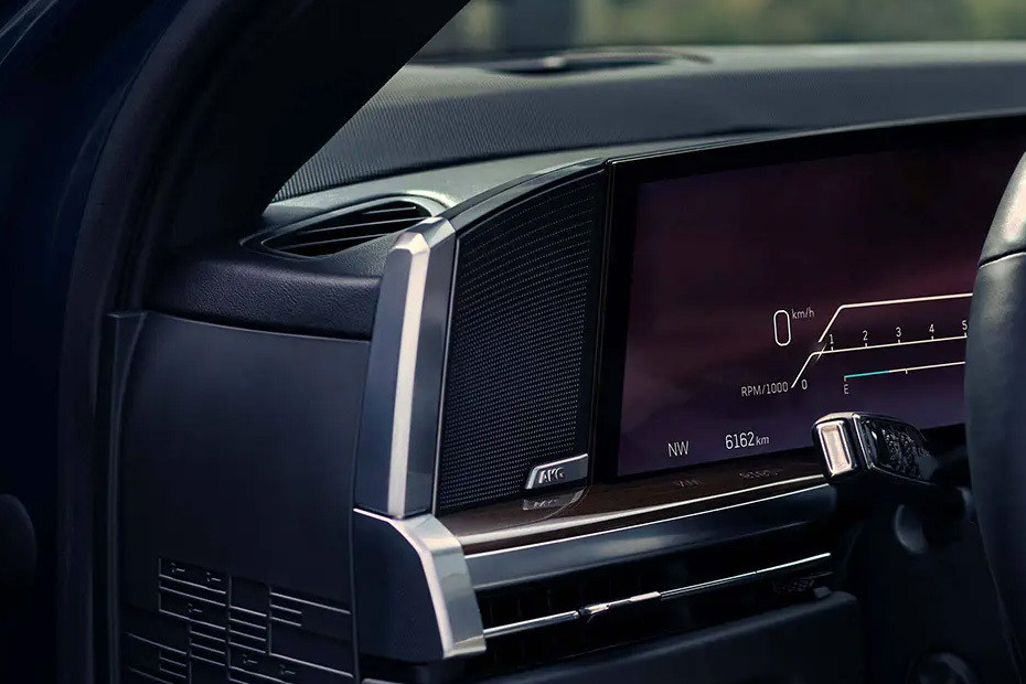 Speakers View of Cadillac Escalade V in UAE