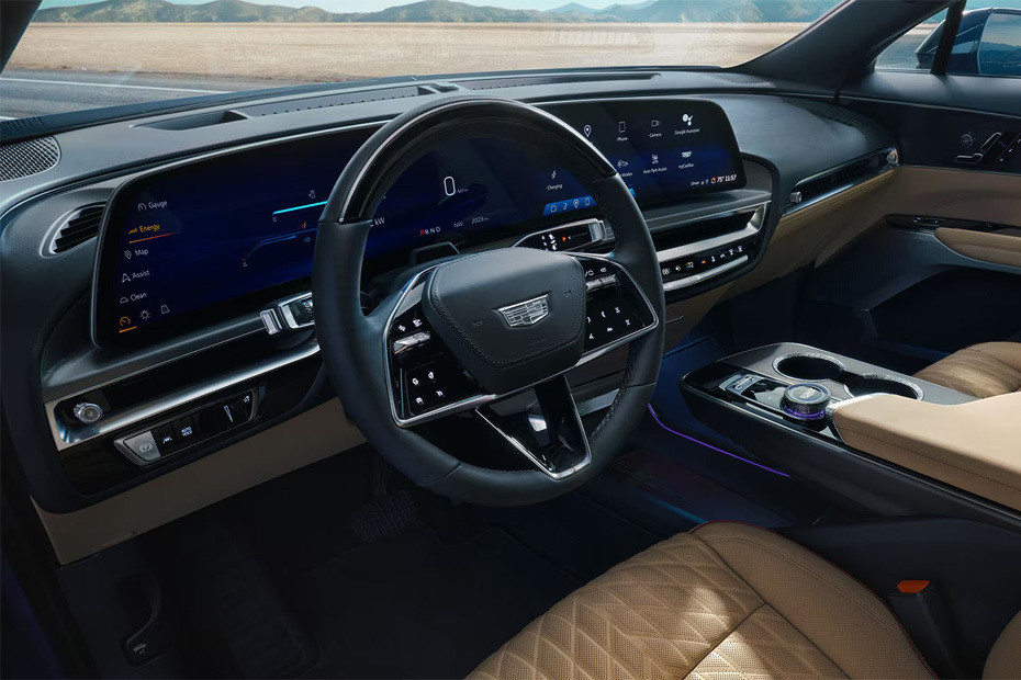 Dashboard View of LYRIQ in UAE