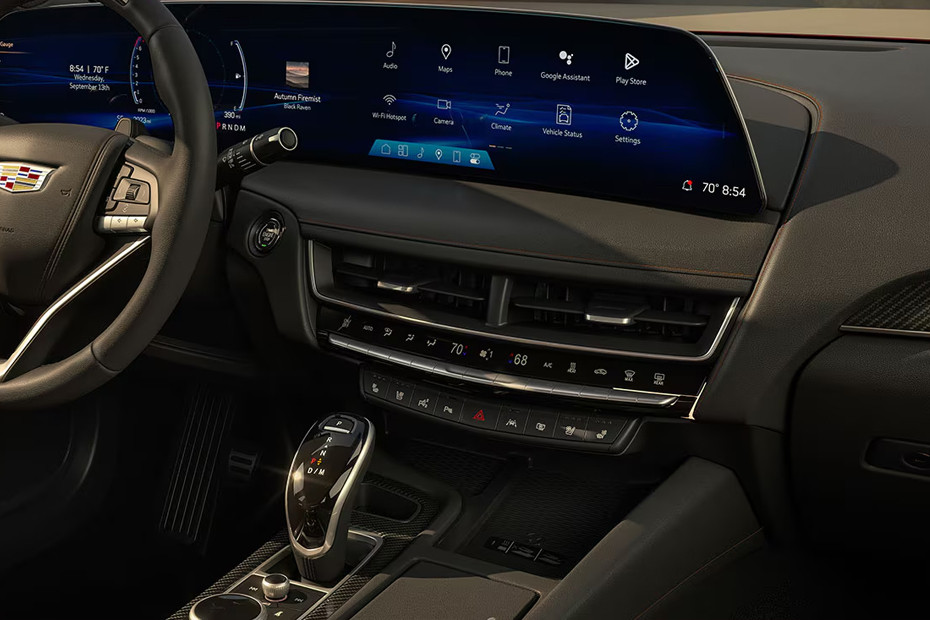 CT5 Center Console in UAE