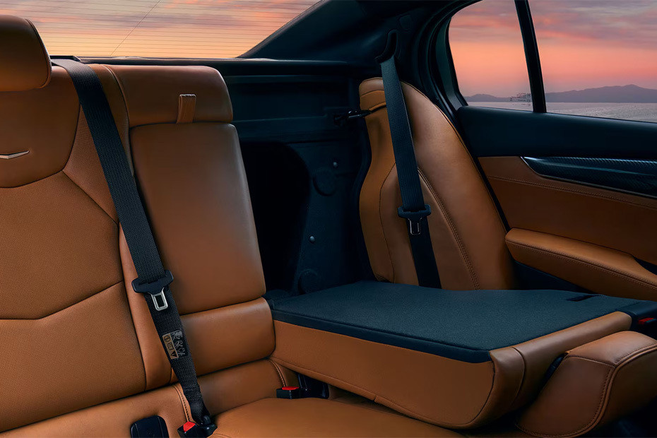 Folding Seats of Cadillac CT5 in UAE