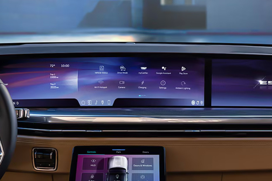 Stereo View of ESCALADE IQ