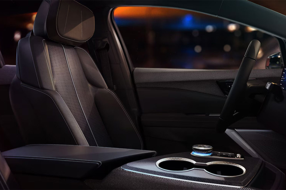 Optiq Front Seats in UAE