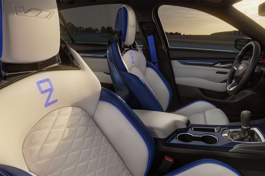 CT5 V Front Seats