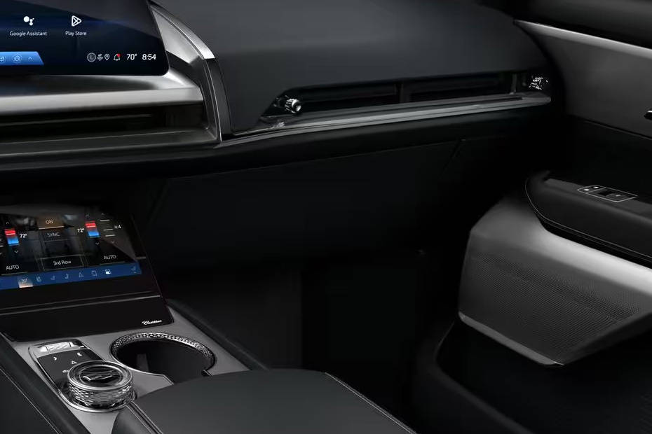 Cadillac VISTIQ Glove Box Cadillac VISTIQ Glove Box