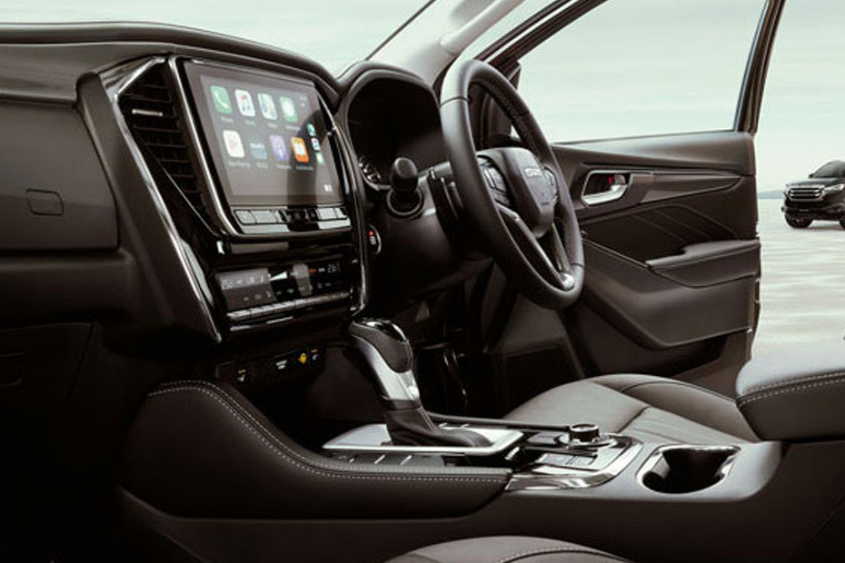 Mu x Center Console in UAE