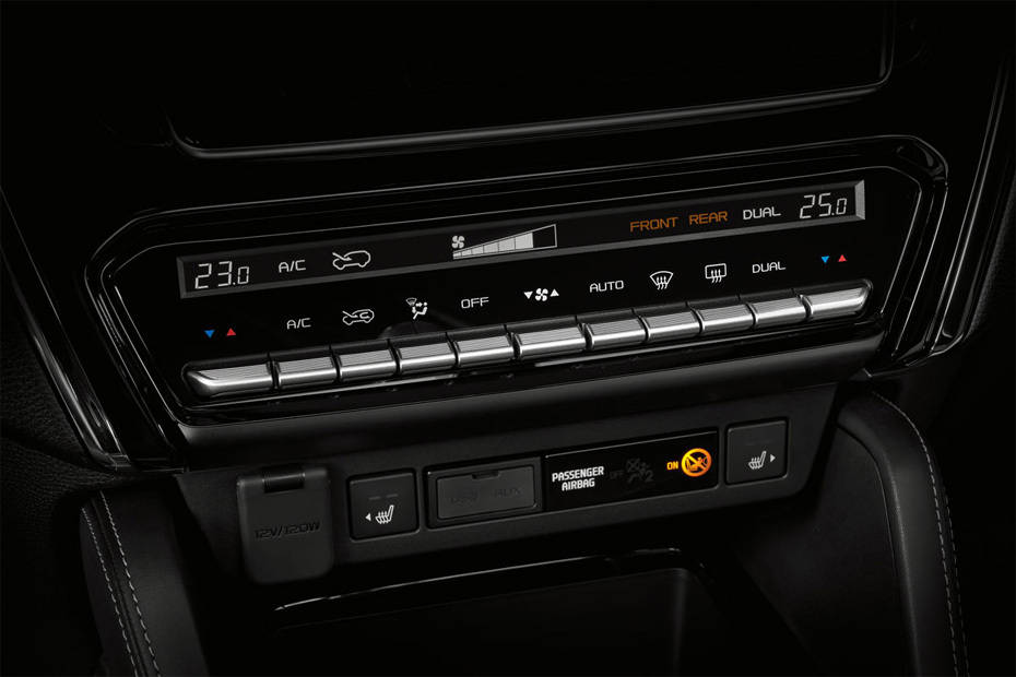 Front AC Controls of Isuzu Mu x Front AC Controls of Isuzu Mu x