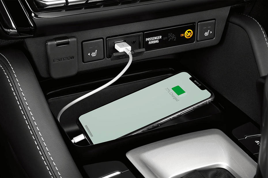Power Accessories Outlet View of Isuzu Mu x Power Accessories Outlet View of Isuzu Mu x
