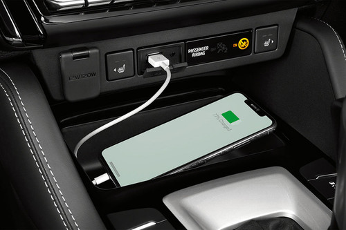 Power Accessories Outlet View of Isuzu Mu x