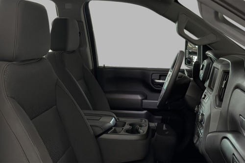 Chevrolet Silverado HD Passengers View