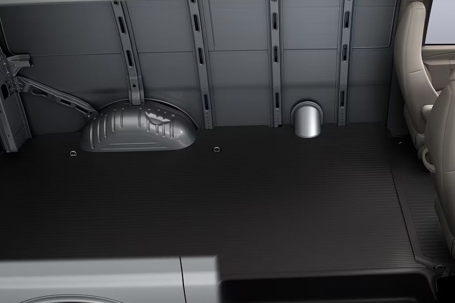 Chevrolet Express 2024 Price in UAE Reviews, Specs & September Offers