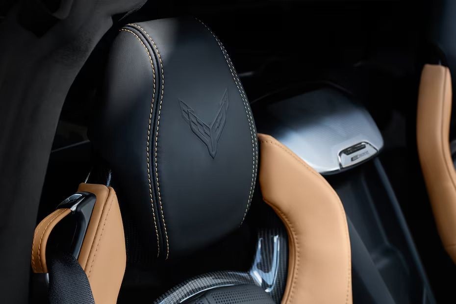 CORVETTE E-RAY Front Seat Headrest in UAE