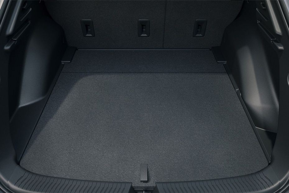 Folding Seats of Chevrolet Equinox Ev in UAE
