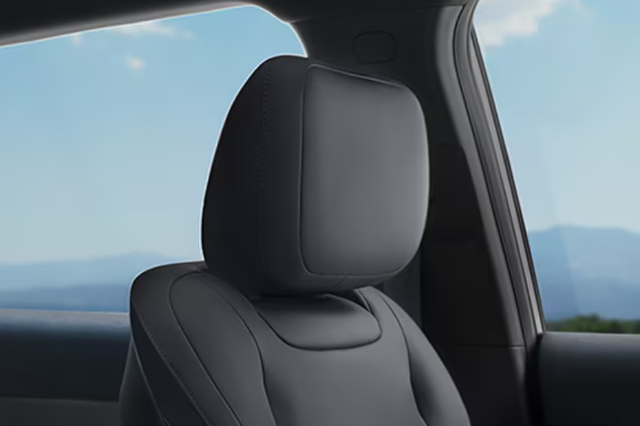 Captiva EV Front Seat Headrest