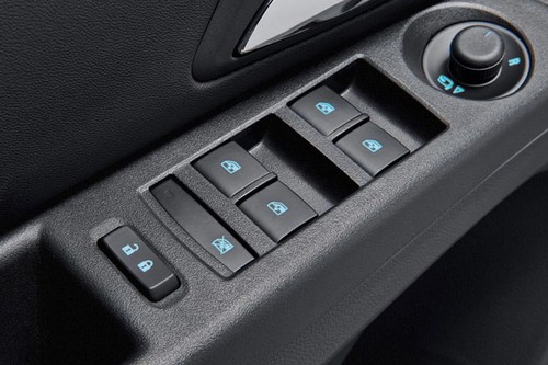 Chevrolet Cruze (2012-2013) Drivers Side In Side Door Controls