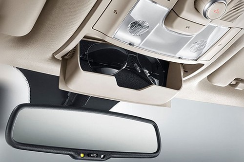 GS (2016-2021) Courtesy Lamps