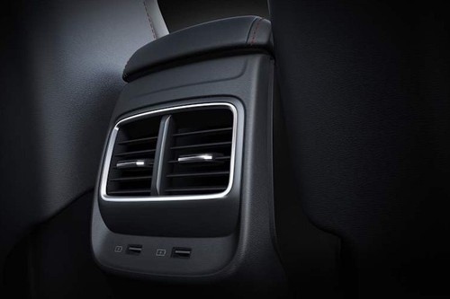 ZST Rear AC Controls