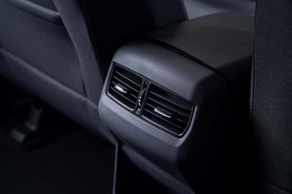 T60 Rear AC Controls in UAE