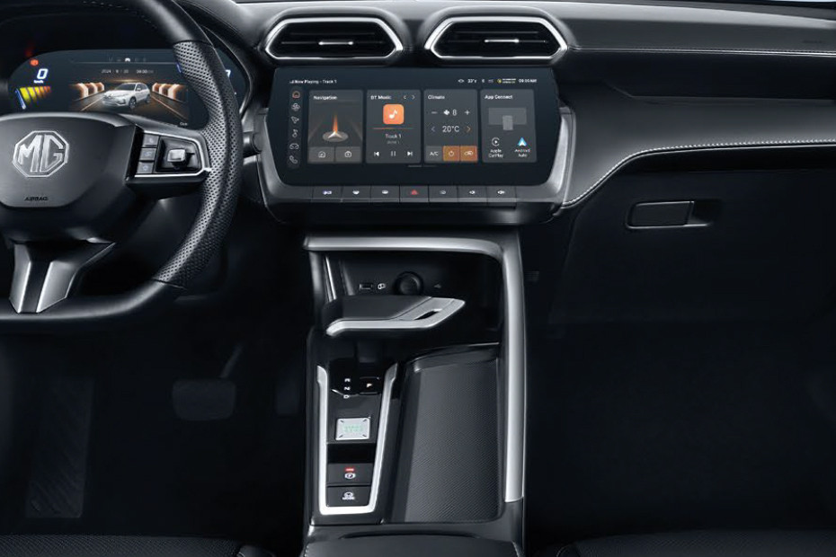 ZS Center Console in UAE