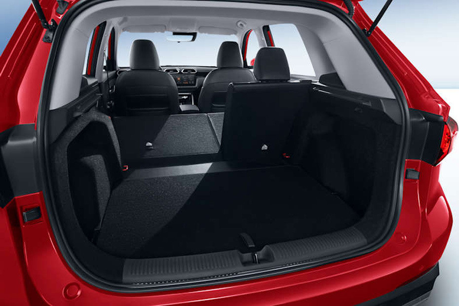 Folding Seats of MG ZS in UAE