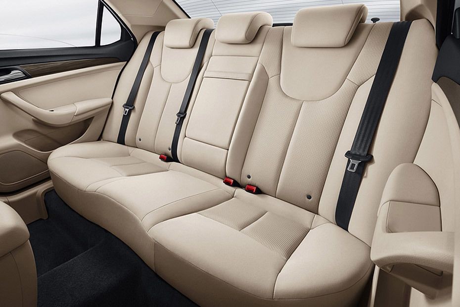 MG 360 Rear Seats in UAE