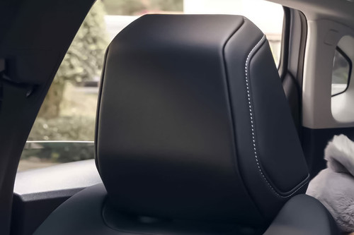 C4 X (2024-2025) Front Seat Headrest