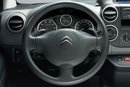 Citroen Berlingo Steering Wheel