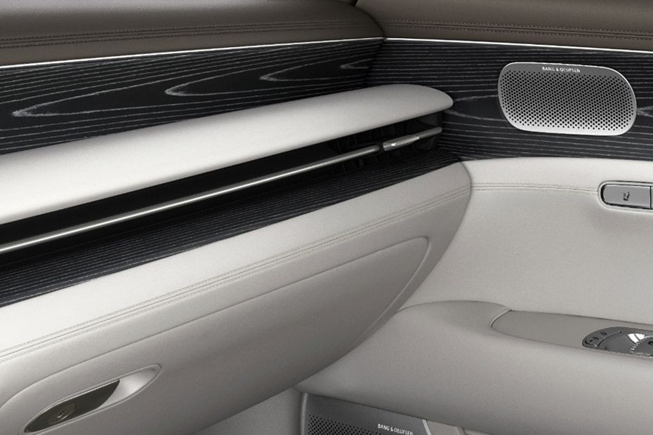 G90 Front Side Ac Vents in UAE