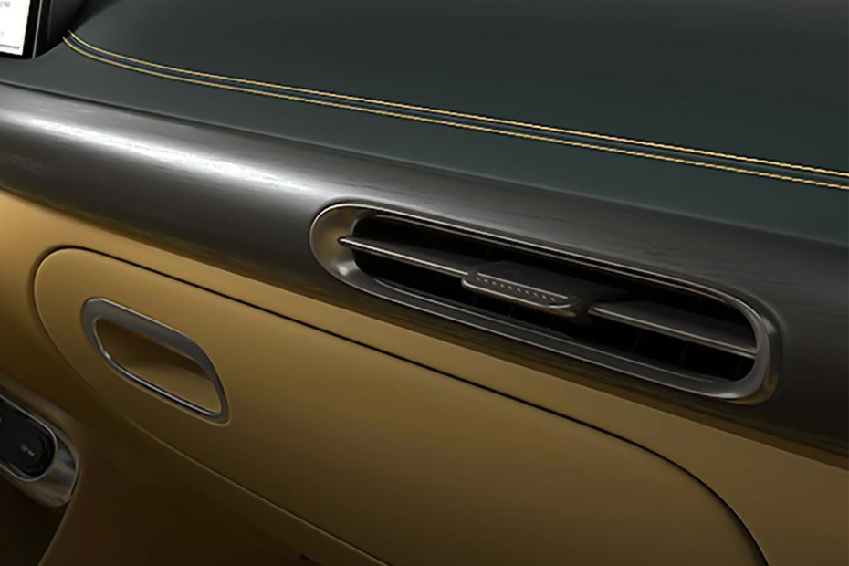 GV 60 Front Side Ac Vents in UAE