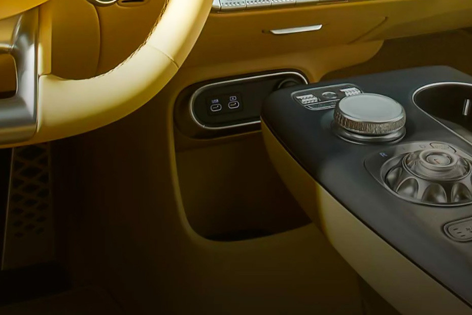 Power Accessories Outlet View of Genesis GV 60 in UAE