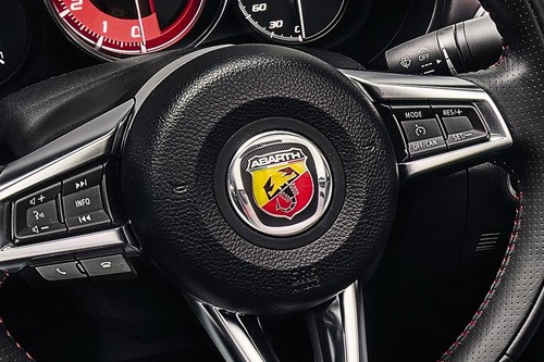 Abarth 124 Spider Multi Function Steering
